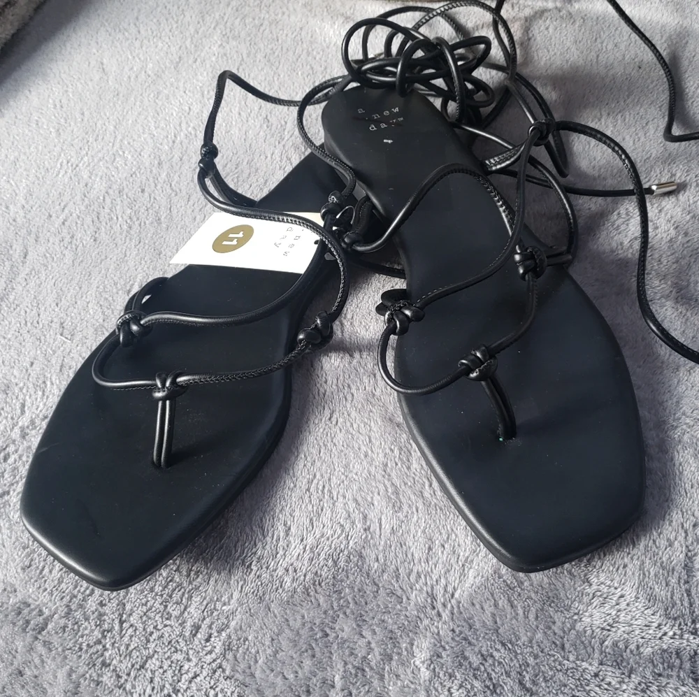 A new day Melrose Black Lace Up Sandals - Picture 4 of 7